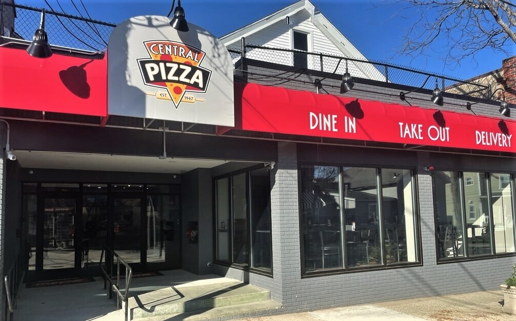 Central Pizza & Pub